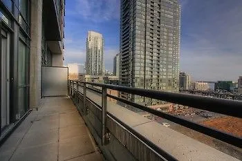 Luxury Downtown Water Front Condo Toronto 4*,